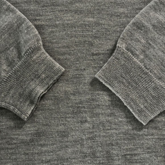 GAP Wool Blend V-neck Sweater - Heather Gray Size L - Picture 4 of 7